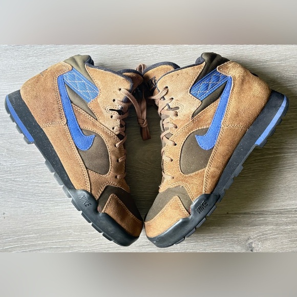 Vintage 1990s Nike Air Caldera Hiking ACG Boots Brown / Purple 8.5 - Picture 9 of 11